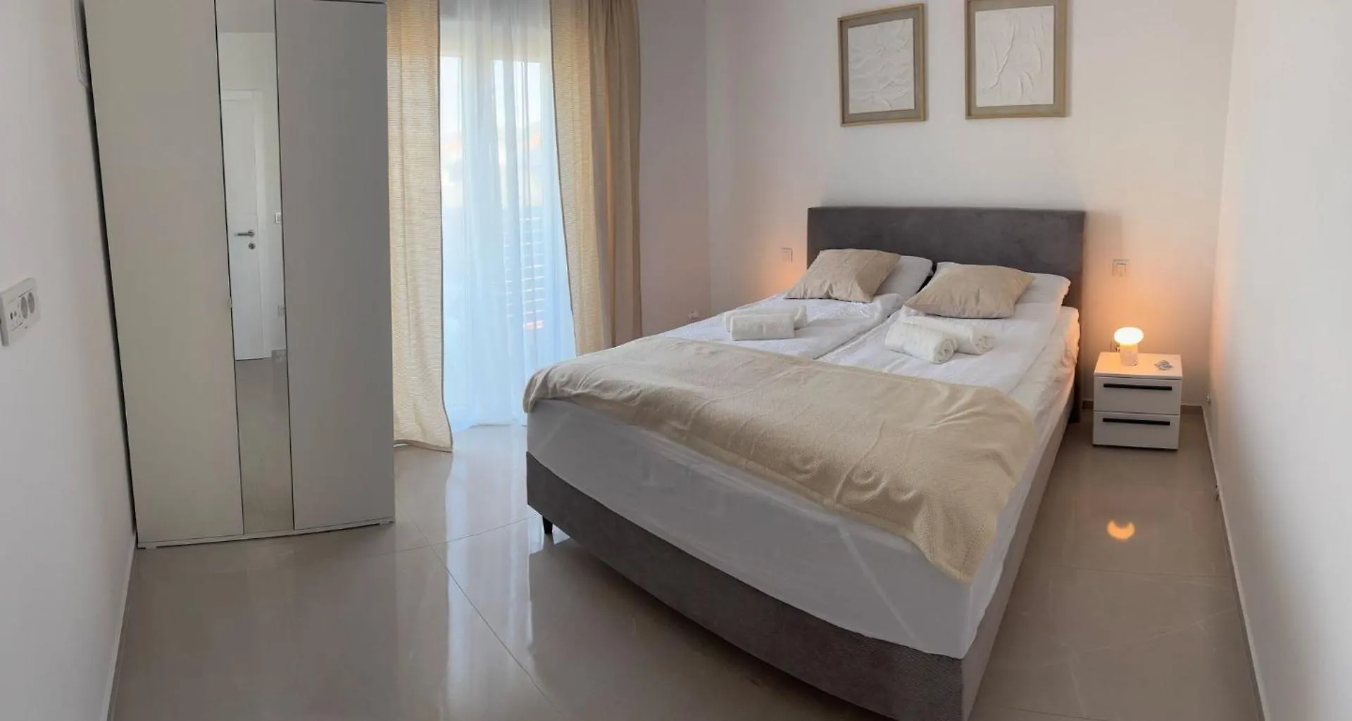 Apartmani Filmaris Vlašići 0*,  Croácia